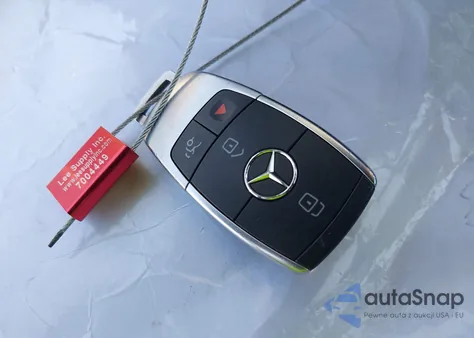 2020 Mercedes-Benz Glc 300 Coupe 4Matic z USA, uszkodzony, nr VIN WDC0J8EB5LF708004